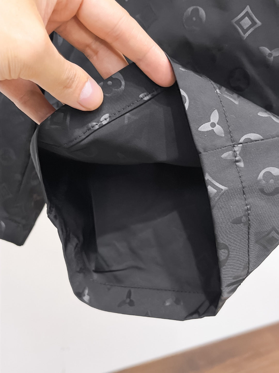 LV Shorts
